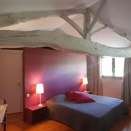 Domaine Jardin D'en Naoua 3* Maubec (Tarn-et-Garonne)