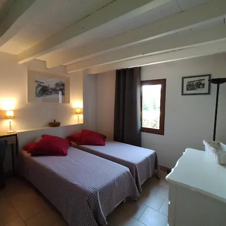Domaine Jardin D'en Naoua Bed & Breakfast Maubec (Tarn-et-Garonne)