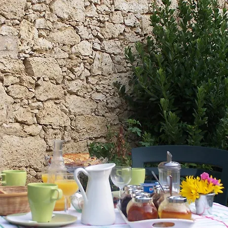 Domaine Jardin D'en Naoua Maubec